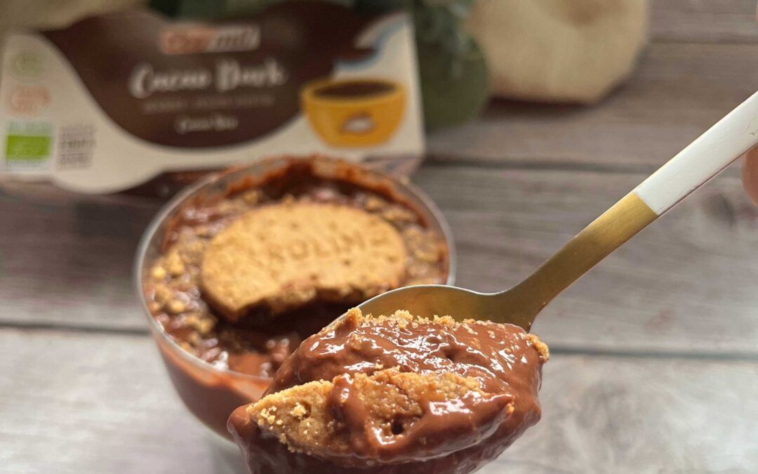 Chocolate & Cookie Cups: My Favourite No-Bake Vegan Cacao Dessert